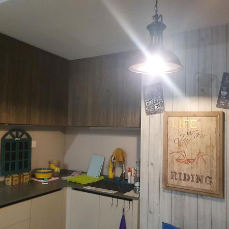 Studio Near Klcc And Lrt With Superb View Kuala Lumpur Exterior foto